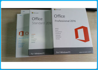 Gli inglesi di norma 2016 di Microsoft Office concedono una licenza all'attivazione online di versione al minuto delle finestre